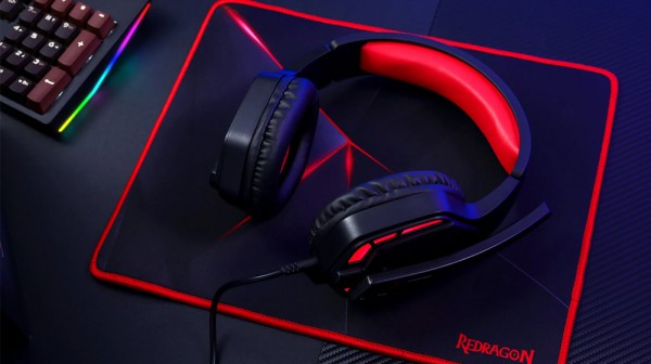 https://www.desk.rs/images/products/big/371810.jpg