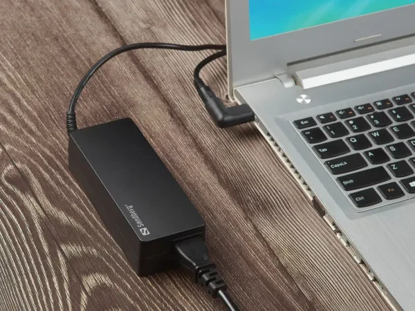 https://www.desk.rs/images/products/big/642276.webp