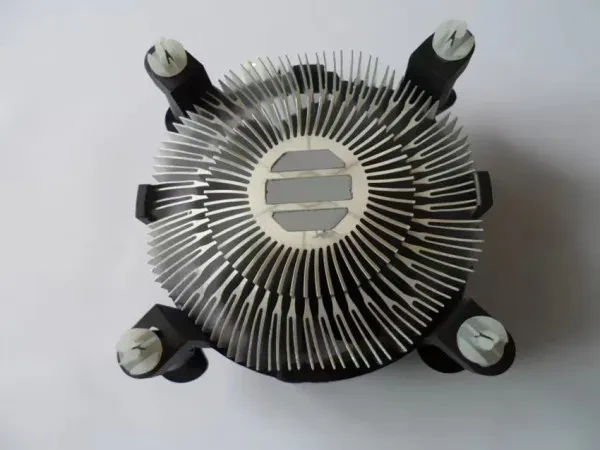 https://www.desk.rs/images/products/big/649701.webp